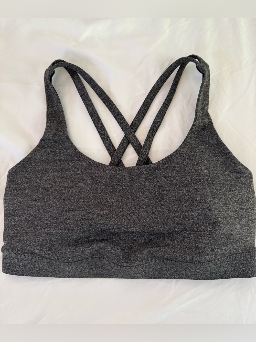 Lululemon women’s sports bra
